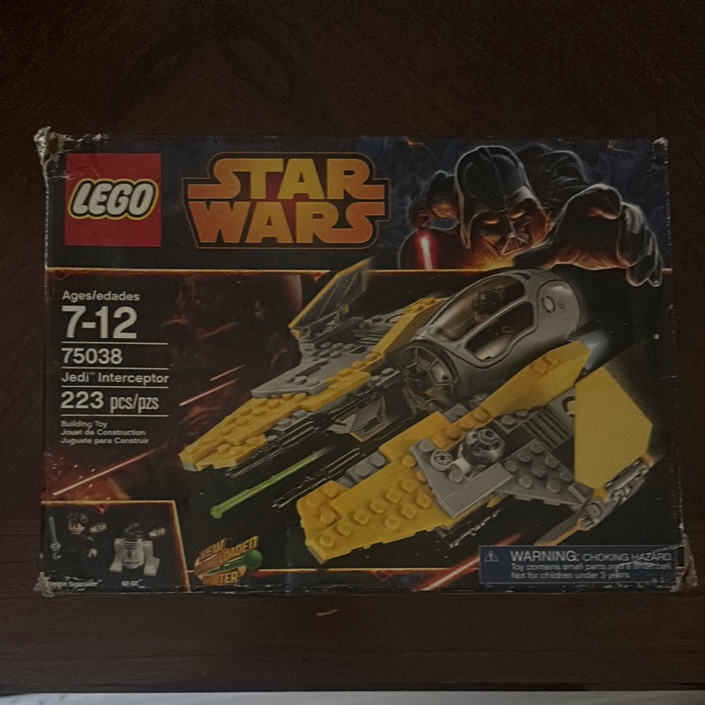 LEGO Star Wars Jedi Interceptor